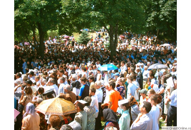 2004
