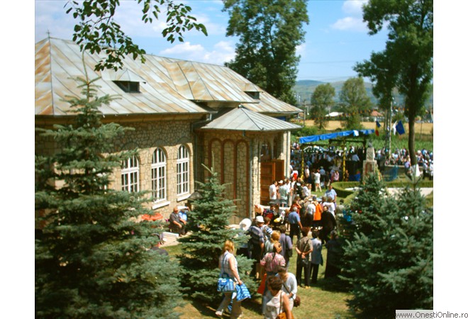 2004