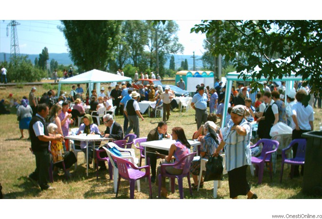 2004