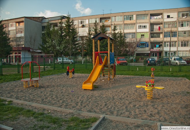 Casinului 00