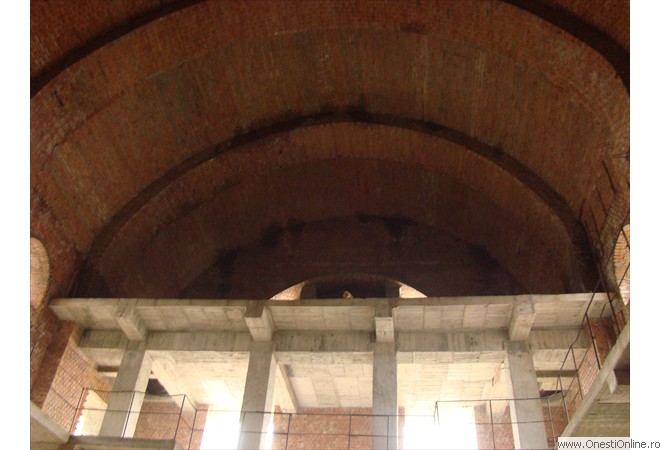 Decembrie 2007