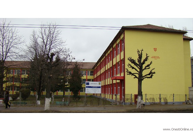 Colegiul Petru Poni