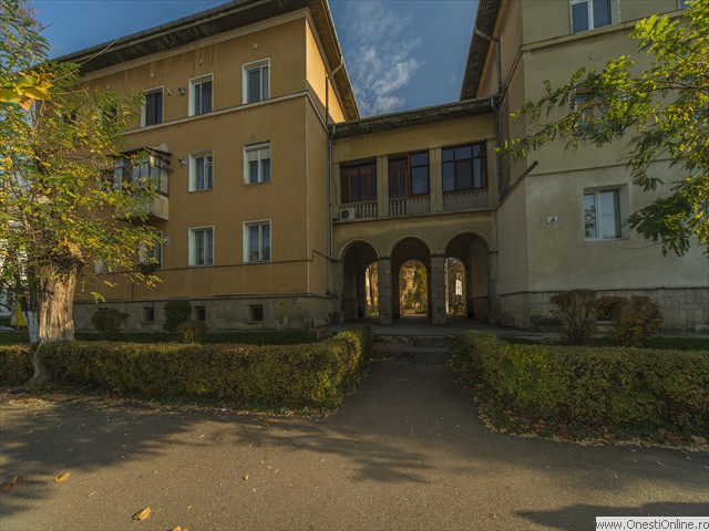 Cvartal (2)