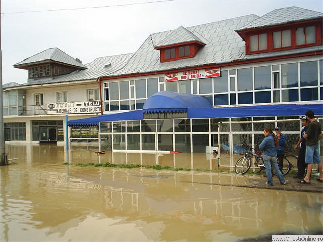 2005 - Inundatii - Urmele dezastrului 10