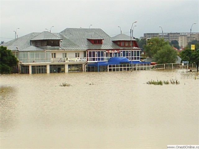 2005 - Inundatii - Urmele dezastrului 13