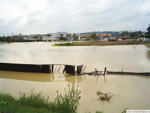 2005 - Inundatii - Urmele dezastrului 20
