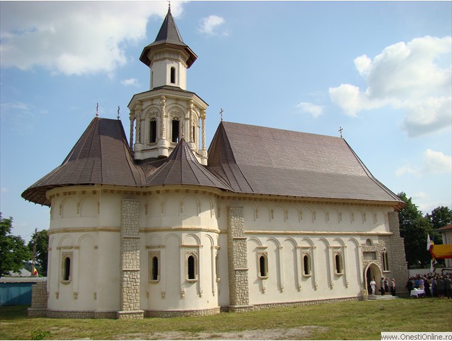 2008