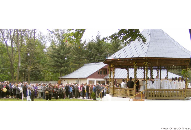2008