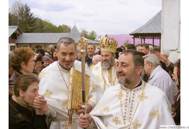 2008