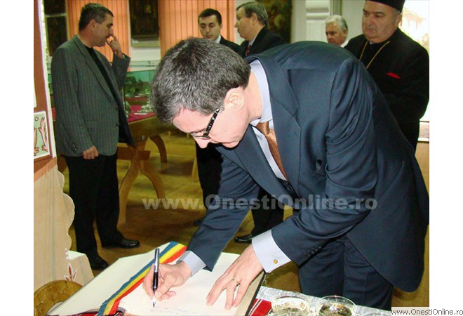 Principele Radu de Romania la Onesti 32